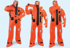 Immersion suit